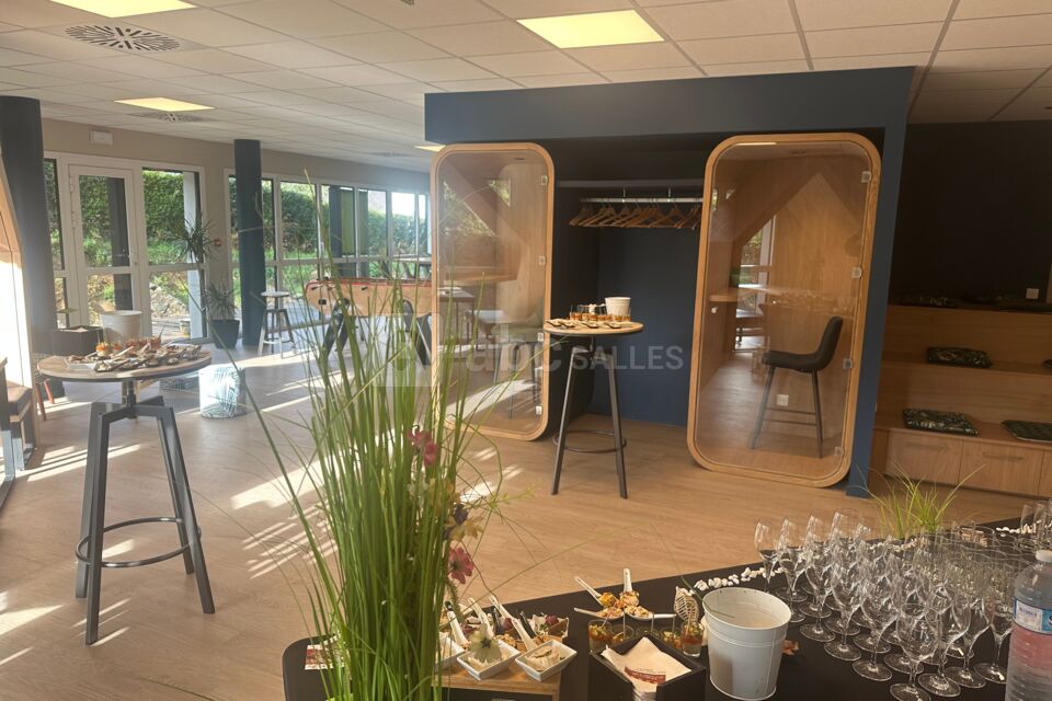 Espace coworking cocktail