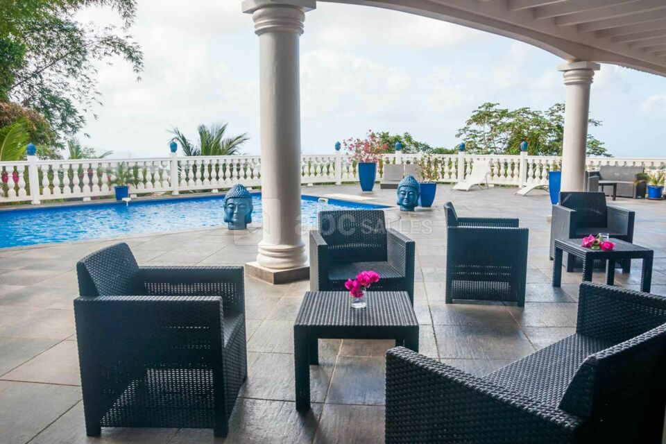 Villa Victoria