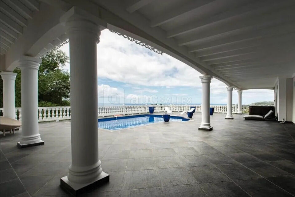 Villa Victoria