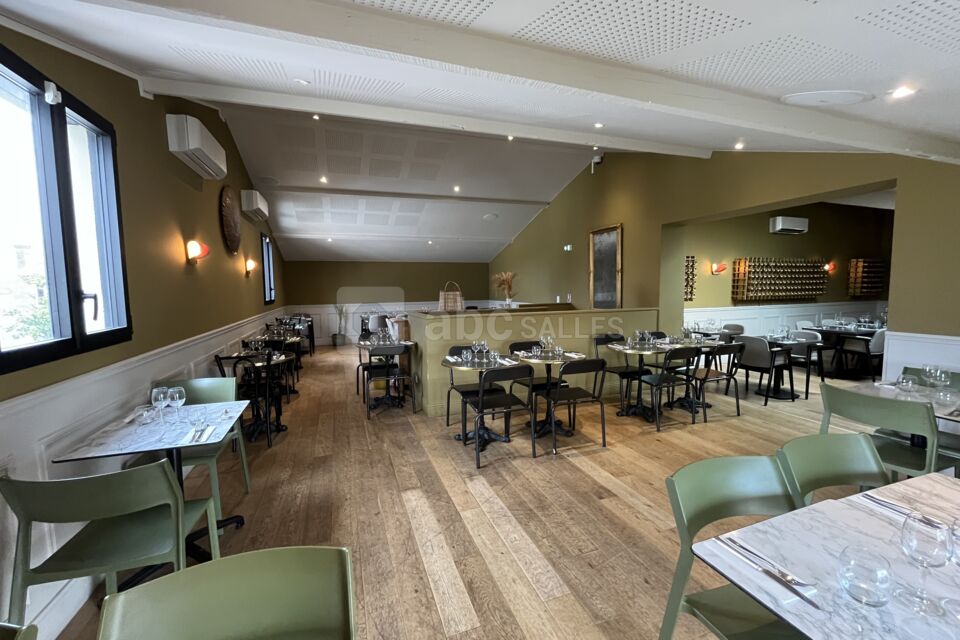 Le Café Rostand