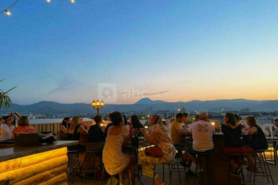 Le Roof des Volcans