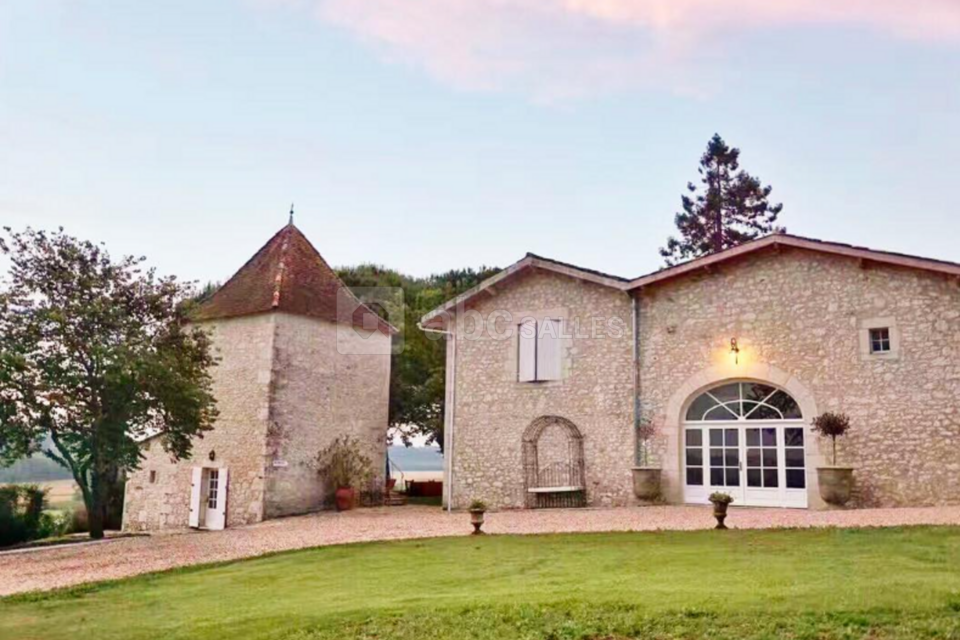 Château Hostens-Picant