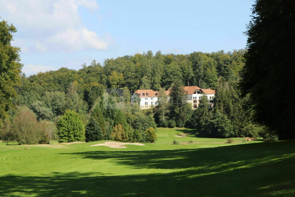 LaLargue Golf Resort