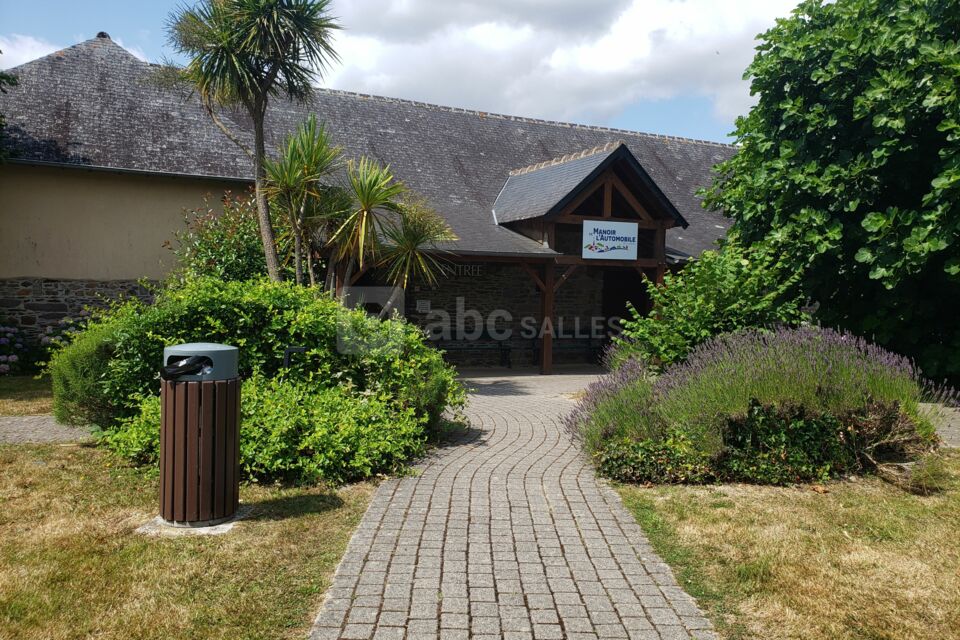 Manoir de l'Automobile et des Vieux Métiers