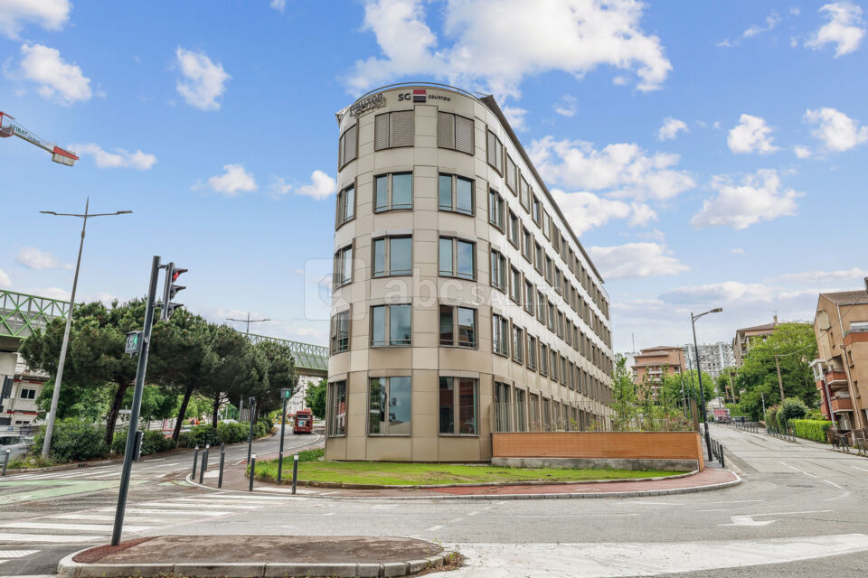 Newton Offices Jolimont