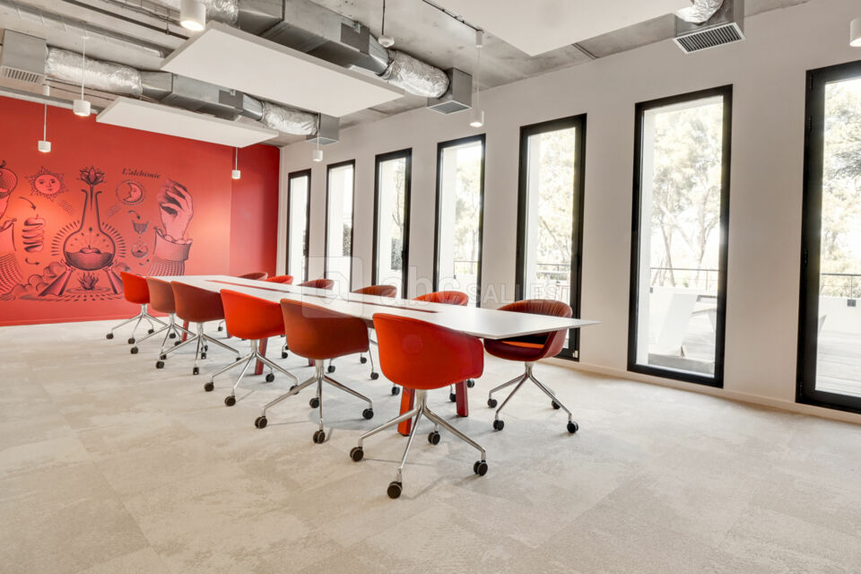 Newton Offices Golf des Milles