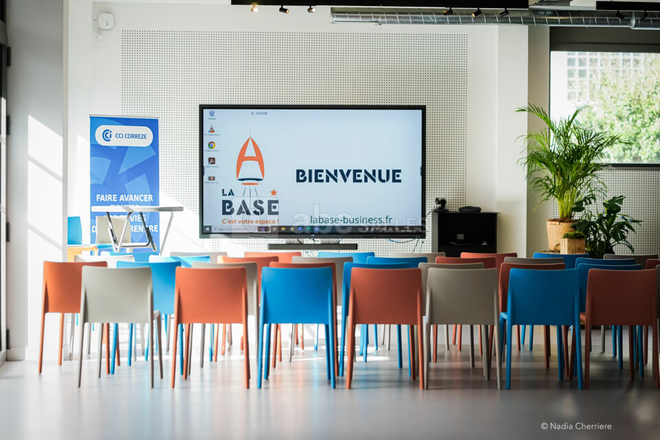 Espace Magellan en version conférence à La Base by CCI19
