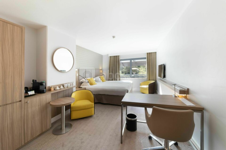 Crowne Plaza Lyon Cité Internationale****