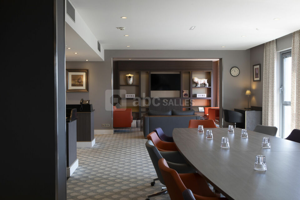 Crowne Plaza Lyon Cité Internationale****