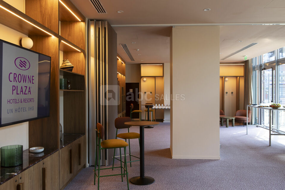 Crowne Plaza Lyon Cité Internationale****