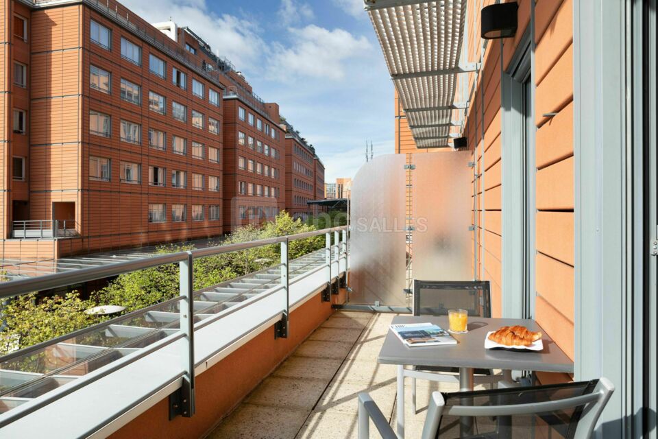 Crowne Plaza Lyon Cité Internationale****
