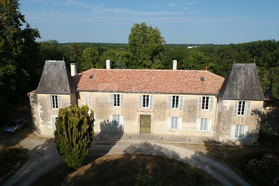 Le château de Seugnac