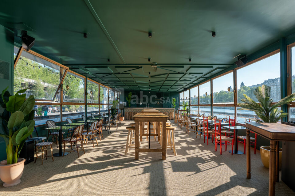 Salle Principale - Espace Intérieur