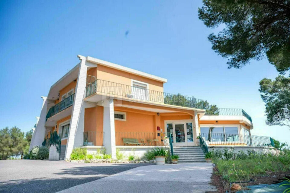 Hôtel les Rocailles