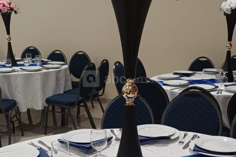 LA SALLE DU SOUS SOL