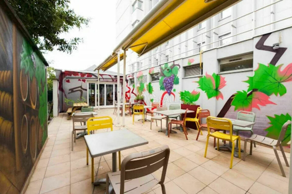 Ibis Lyon Est Bron