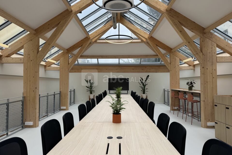 Naama le Studio Montrouge