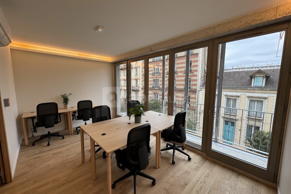 Naama le Studio Montrouge