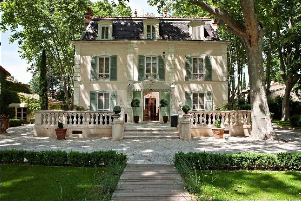 Hostellerie les Frenes